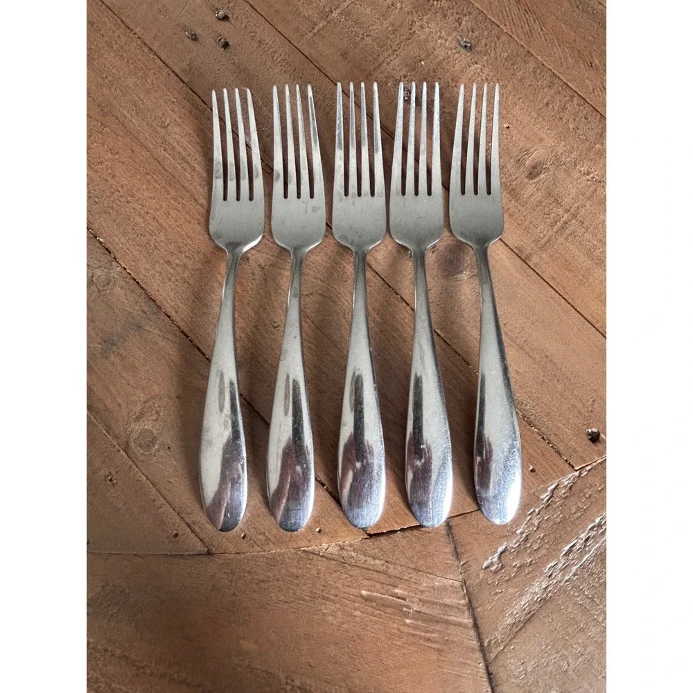 Oneida Stainless Steel Salad Forks Set of 5 Silverware‎ 90-194 China